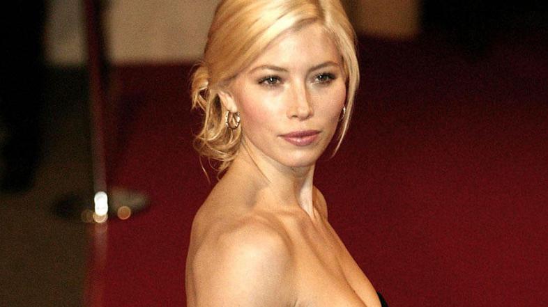 Jessica lahko popolnoma zmeša štrene vašemu računalniku. (Foto: Flynet/JLP)