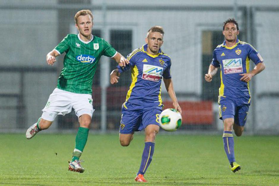 Omladič Mezga Mejač Olimpija Ljubljana Maribor Celje Arena Petrol superpokal | Avtor: SPS/nkolimpija.si