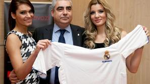 fundacion real madrid campus joaquin sagues blesa hostese