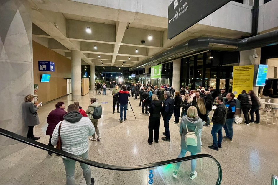 brnik svojci čakajoči evakuacija