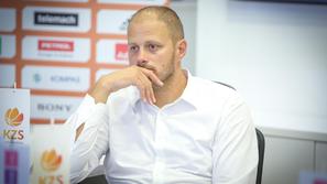 Novice: Pri KZS jezni, pojavile so se težave z registracijo Dončića - Rašo Nesterović