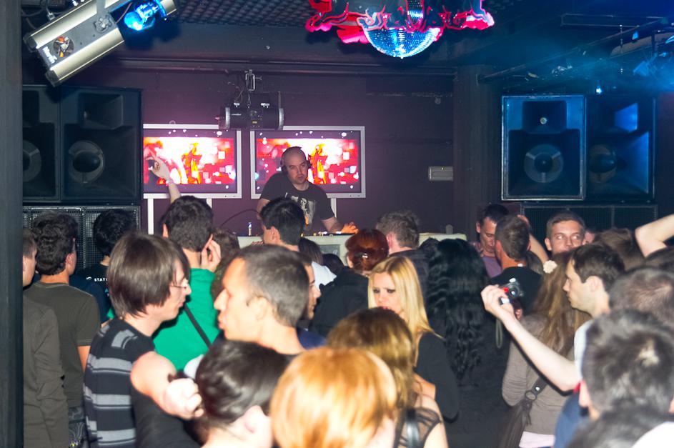 Johna O'Callaghan podivjal F Club