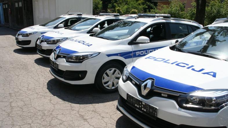 Policijski avto