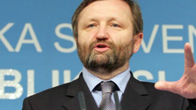 Kot je dejal Ivan Žagar, se zaveda, da idealne rešitve, ki bi ustrezala vsem 210