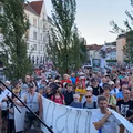 Protest na Prešernovem trgu