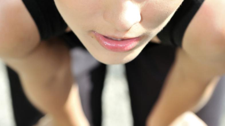 Začetnikom tekaški trener priporoča, naj se vključijo v strokovno vodeno tekaško