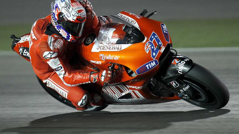 Casey Stoner je pod reflektorji Dohe zmagal že v minulih treh sezonah. (Foto: Re