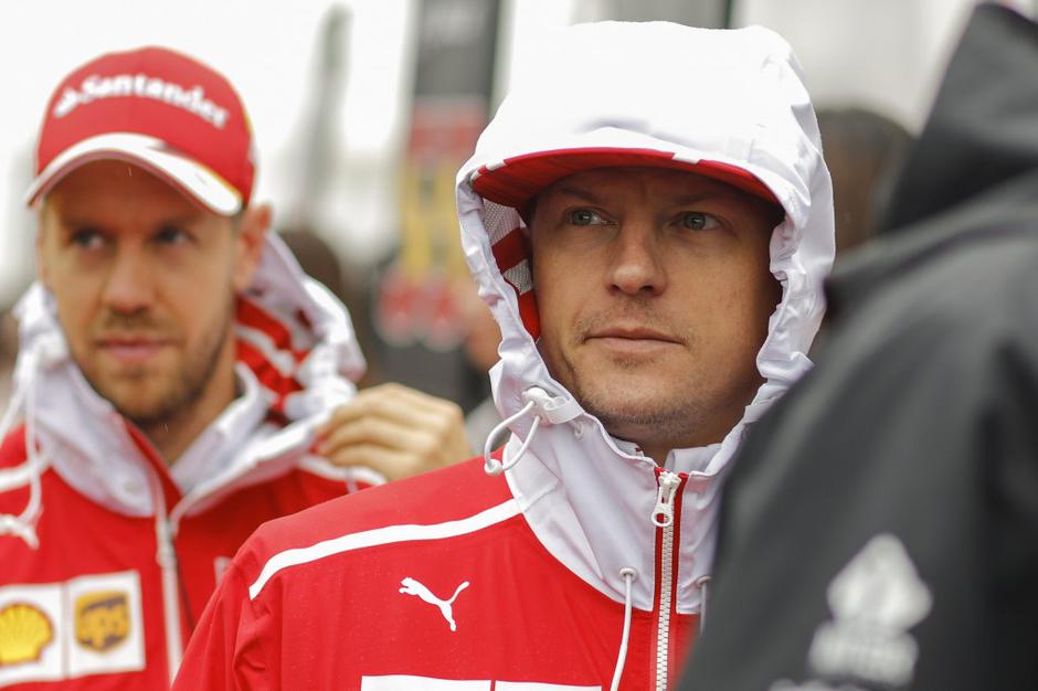 kimi raikkonen sebastian vettel | Avtor: EPA