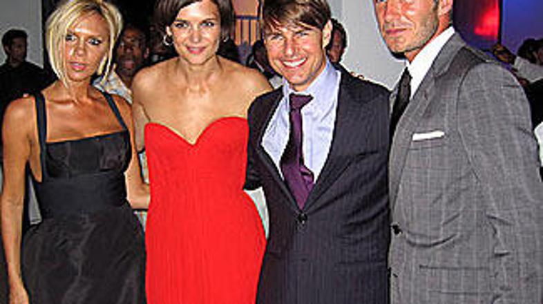 Cruisova sta Davidu in Victorii ob prihodu v Los Angeles priredila velikansko zv