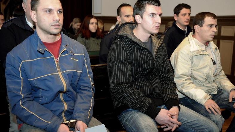 Koprivnikar (skrajno levo) in Trančar (v sredini) bosta morala sodišče znova pre