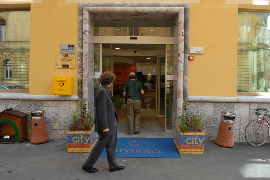 Prenovljeni City hotel je bogatejši za 86 novih hotelskih sob in tri luksuzne ap | Avtor: Žurnal24 main