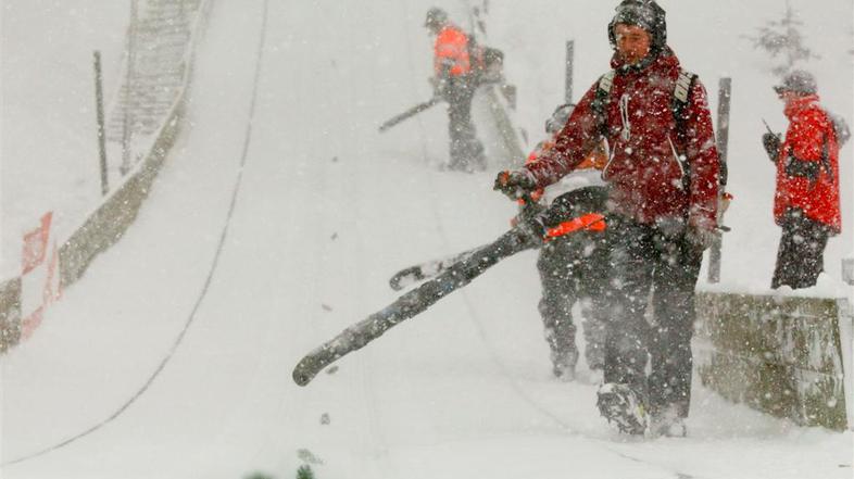 Prevc je bil na kvalifikacijah šesti, v prvi seriji tekme pa Kranjec 20. (Foto: 