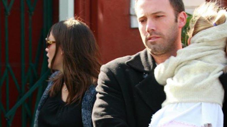 Družina je večja za še eno hčerko.