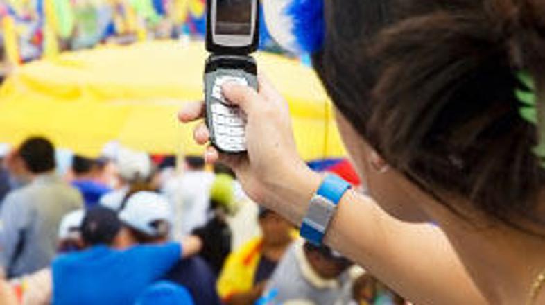 Snemanje z mobitelom je vdor v zasebnost.