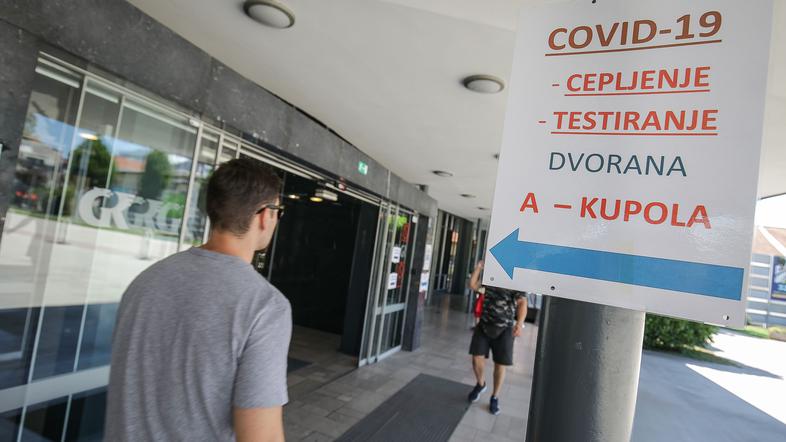 Cepljenje in testiranje (COVID-19)