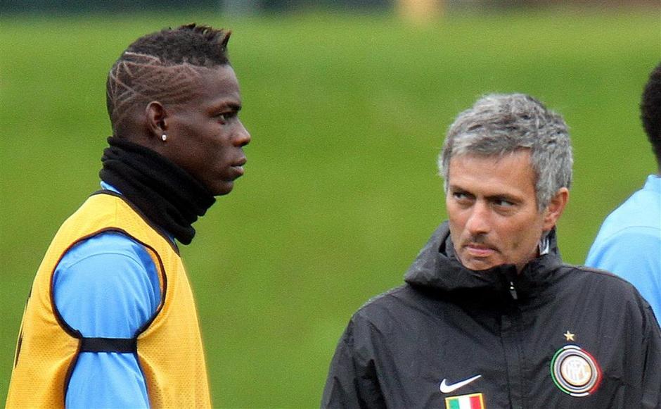 Balotelli Mourinho Barcelona Inter Milano Appiano Gentile Liga prvakov | Avtor: EPA