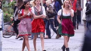 Moda na Oktoberfestu.