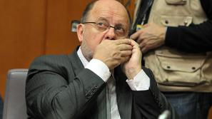 Jelinčič pravi, da se ne čuti krivega, češ da so bile njegove besede izrečene ko