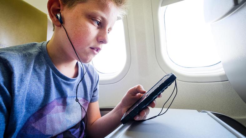 Telefon med letom