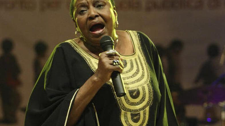 Miriam Makeba je umrla po nastopu na dobrodelnem koncertu v Italiji.