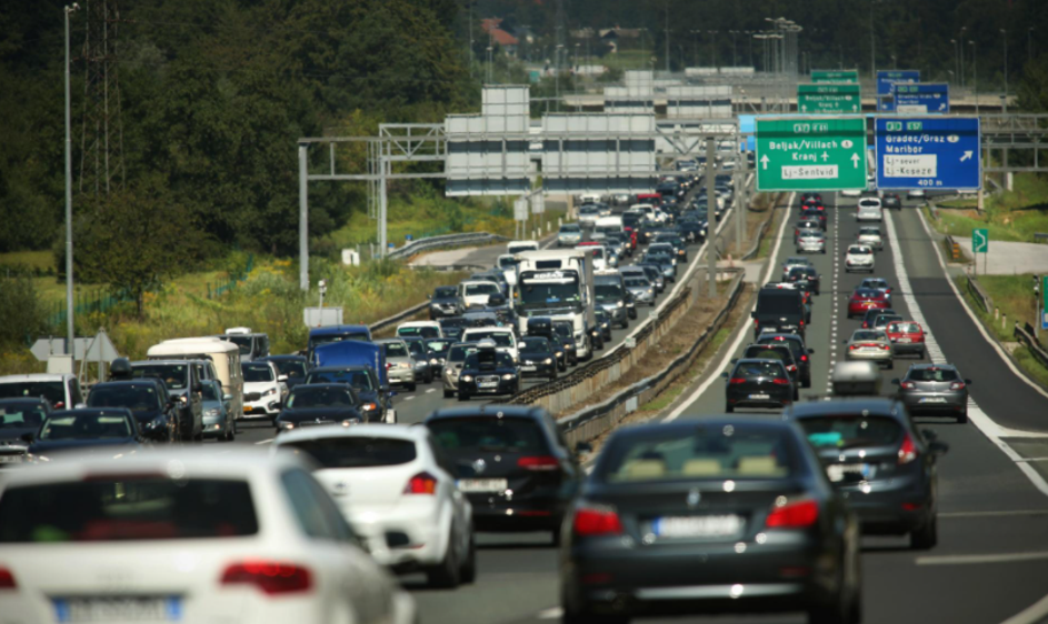 razcep Koseze Ljubljana gneča kolona