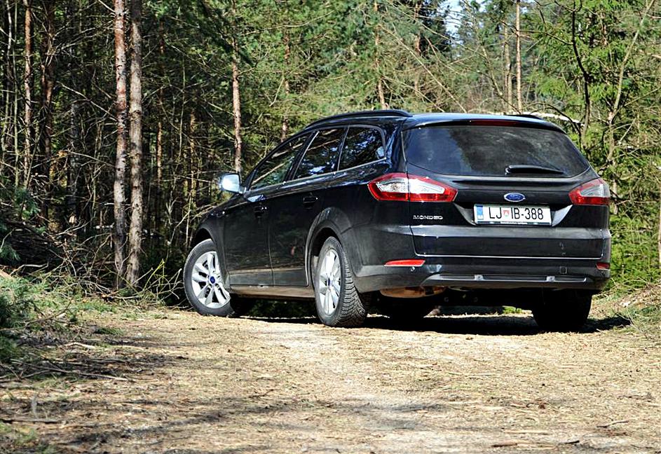 Ford mondeo karavan