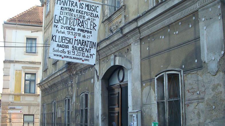 V Sokolskem domu pripravljajo pestro dogajanje. Predstavili se bodo različni ust