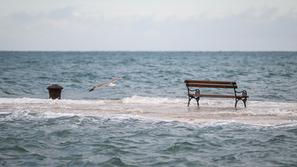 poplave padavine Izola