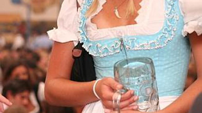 Nemci vse manj naročajo pivo, raje imajo brezalkoholne pijače, v modi pa so tudi