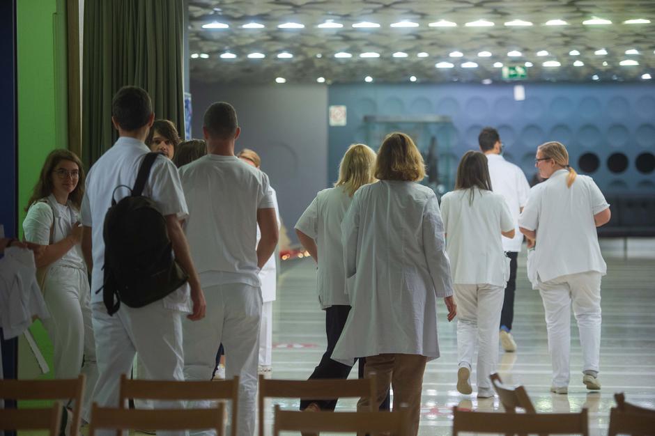 stavka zdravnikov | Avtor: Anže Petkovšek