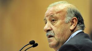 Del Bosque Španija Srbija Južna Koreja seznam Euro 2012 novinarska mikrofon