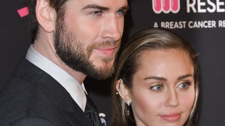 miley cyrus, liam hemsworth