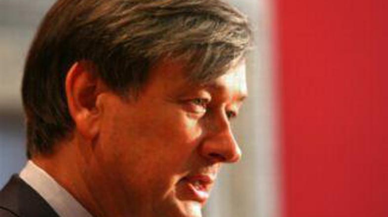 Danilo Türk predlaga spremembo ustave v delu, ki govori o ustavnem sodišču.