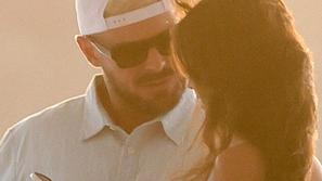 nina dobrev, zac efron