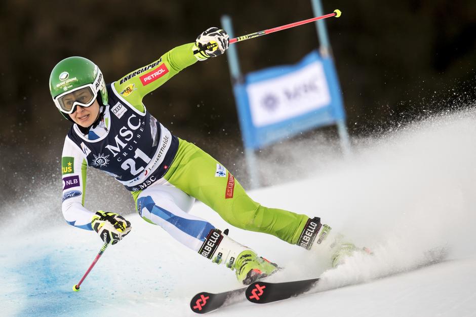 Tina Robnik veleslalom Lenzerheide | Avtor: Epa