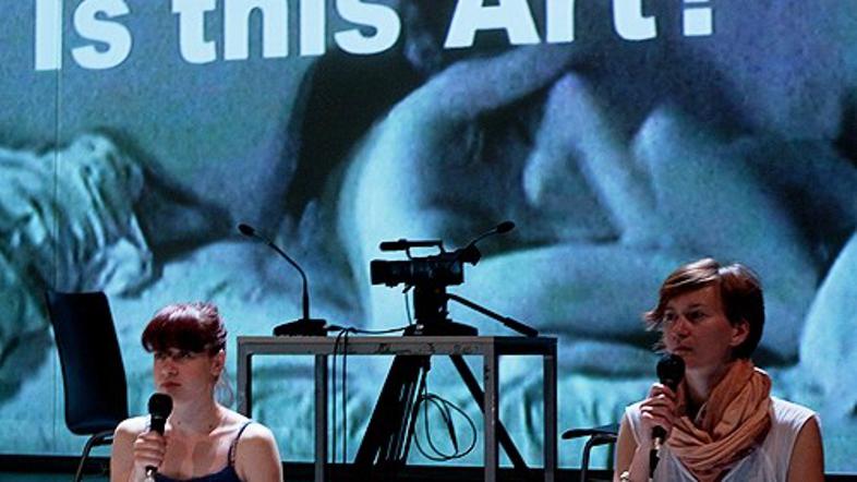 Kako daleč lahko govorimo?