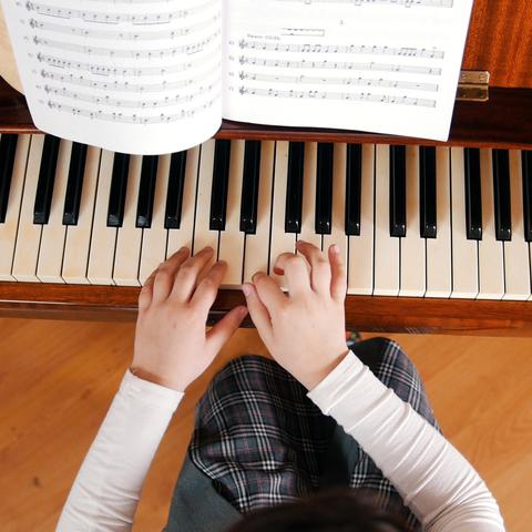 glasba, otrok, klavir