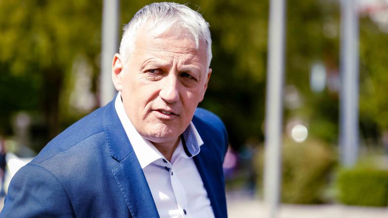 protikorupcijski shod, ki ga ob ustanovni seji DZ organizira Aleš Primc