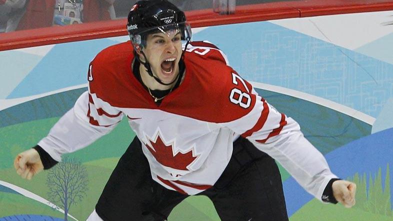 Sidney Crosby je Kanadi prinesel zlato na olimpijskih igrah. Na svetovnem prvens