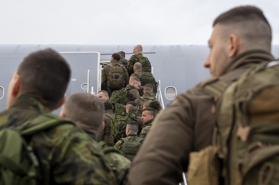 vojska vojaki | Avtor: Profimedia