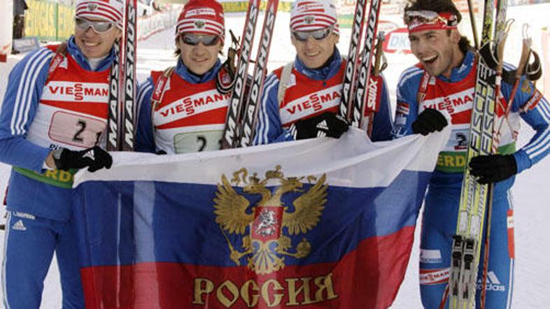 V Hochfilznu so se štafetne zmage veselili Rusi.