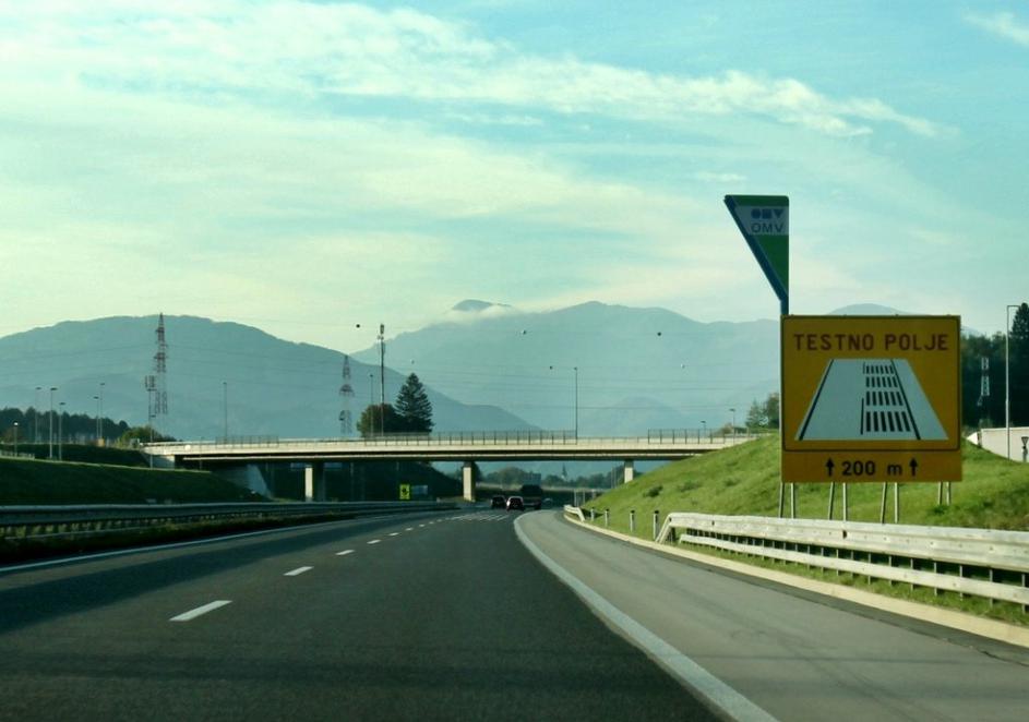 Označbe na avtocesti