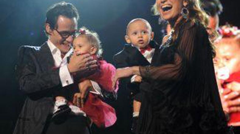 Tudi otroka uživata pod žarometi?