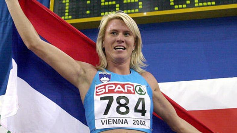 Jolanda Čeplak je na Dunaju osvojila edino zlato slovensko kolajno na evropskih 