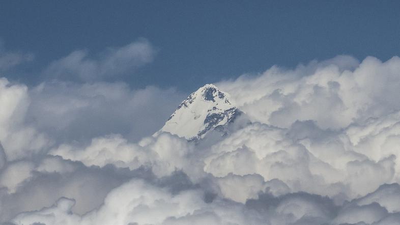 Makalu