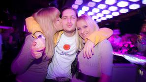 Sredin hip hop v klubu Top