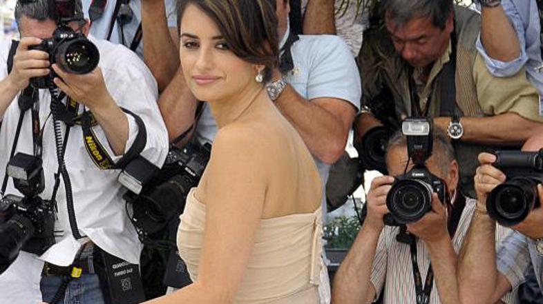 Lepotica je danes že pozirala fotografom.