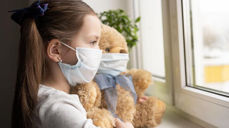 otrok, covid, koronavirus, maska