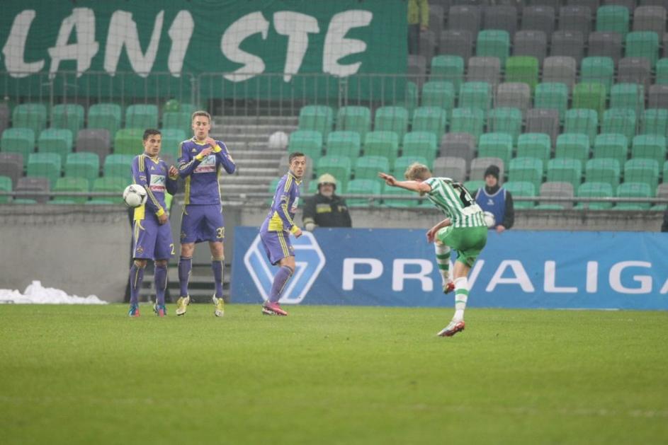 Olimpija Ljubljana Maribor Prva liga slovenska liga prvenstvo Stožice Omladič