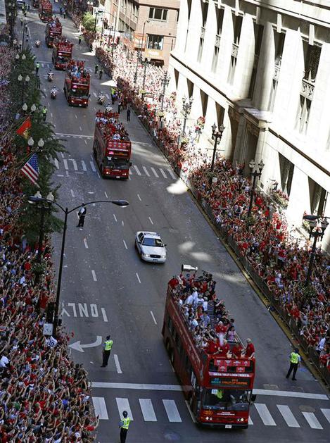 Chicago Blackhawks naslov prvaka parada mesto